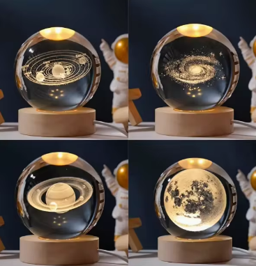 SlimPort™ 3D Crystal Galaxy Lamp – Moon, Solar System, Saturn & More | USB Night Light Gift