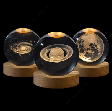 SlimPort™ 3D Crystal Galaxy Lamp – Moon, Solar System, Saturn & More | USB Night Light Gift